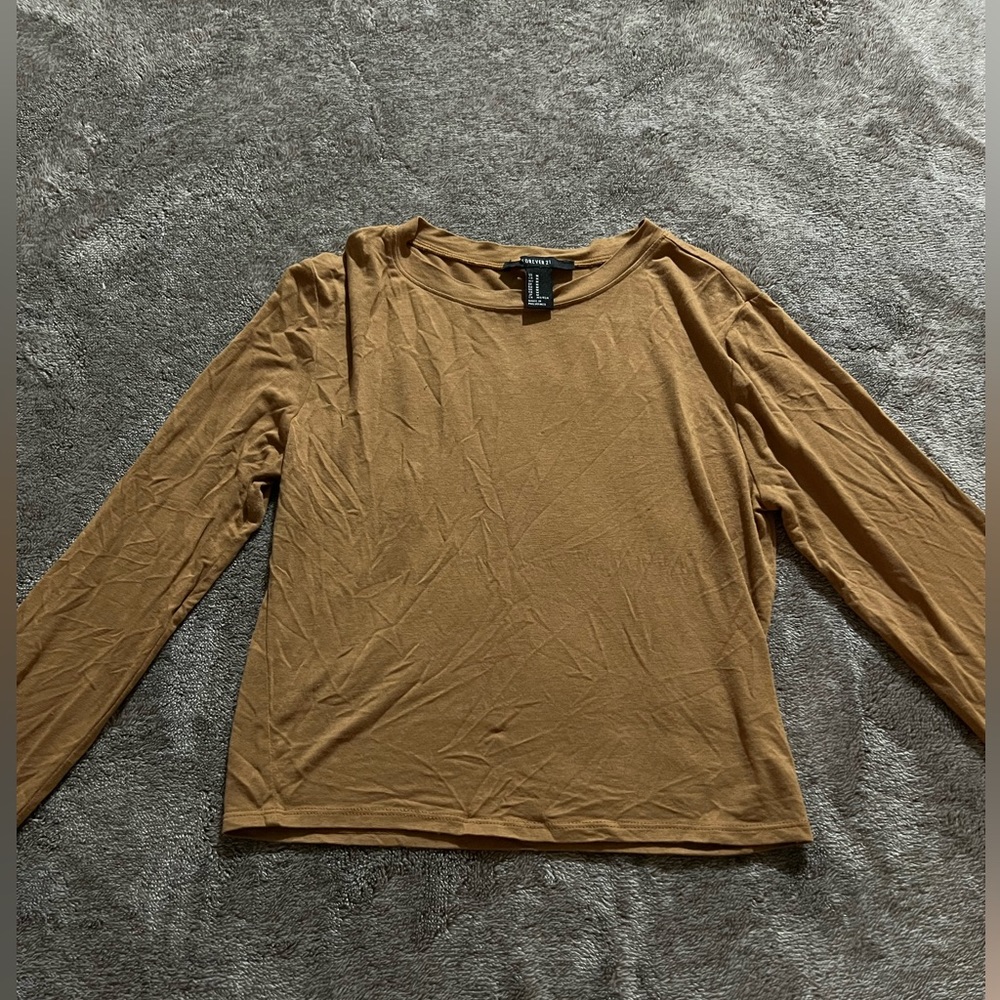 Light brown long sleeve tee